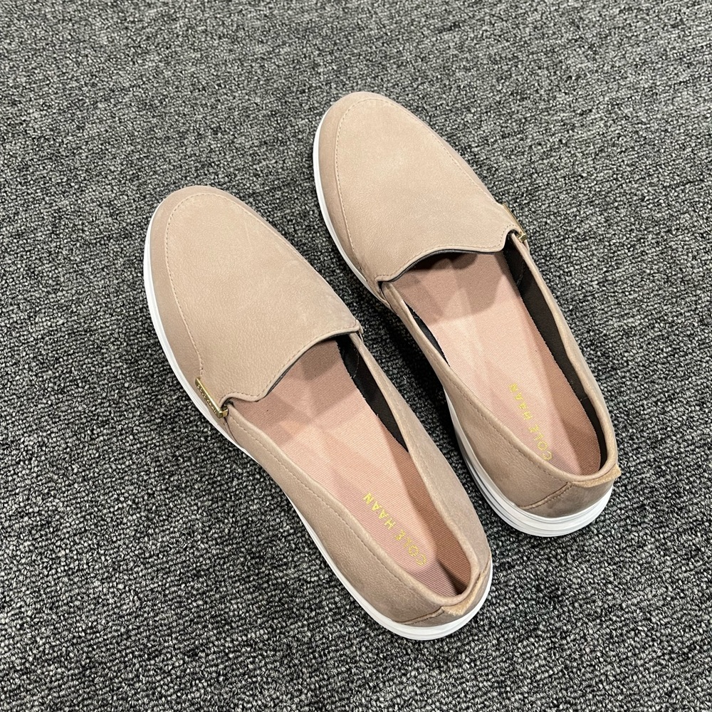 Cole Haan Ella Venetian Loafers Size 8.5